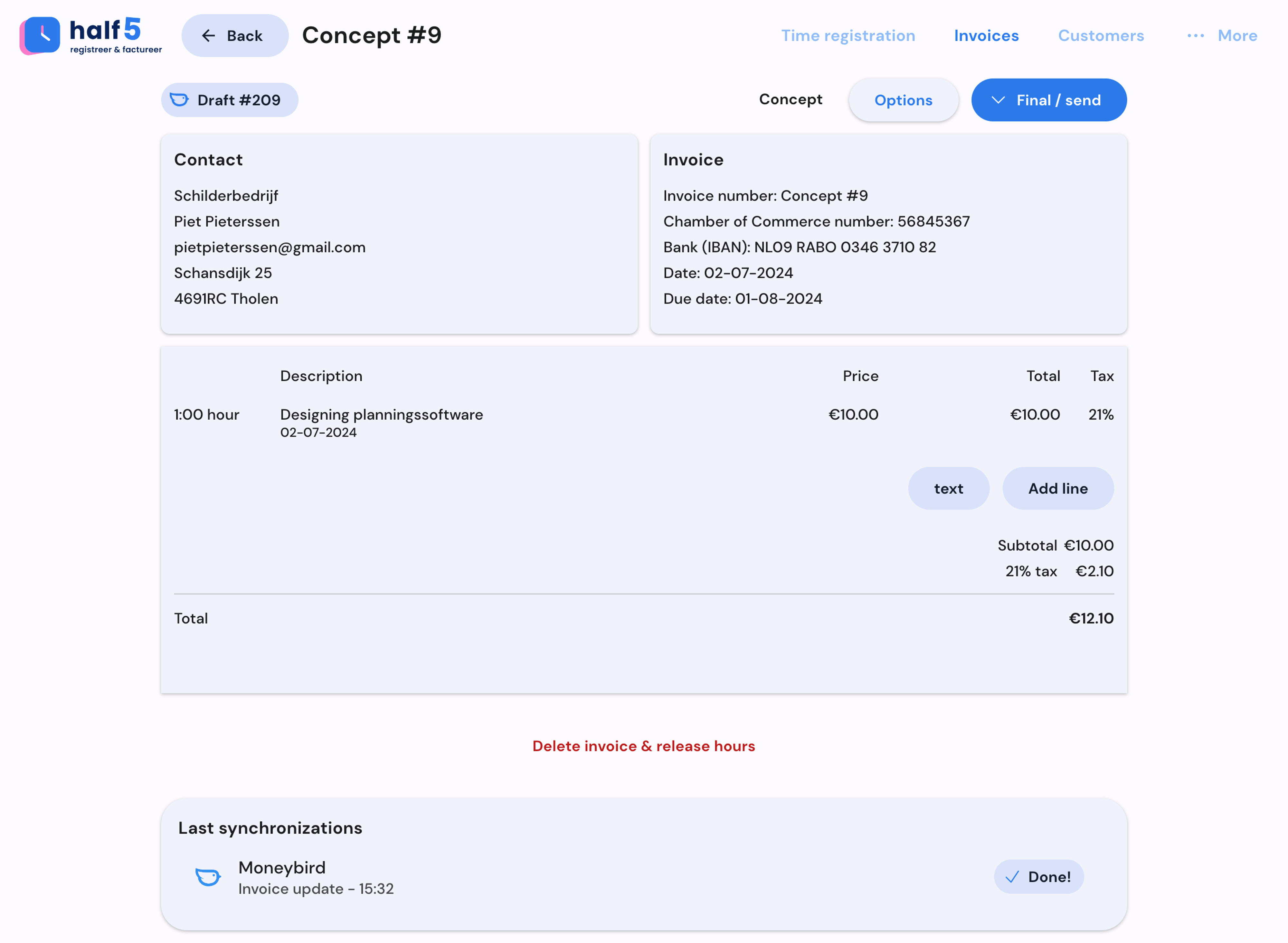 Details of invoice with accounting connections on desktop